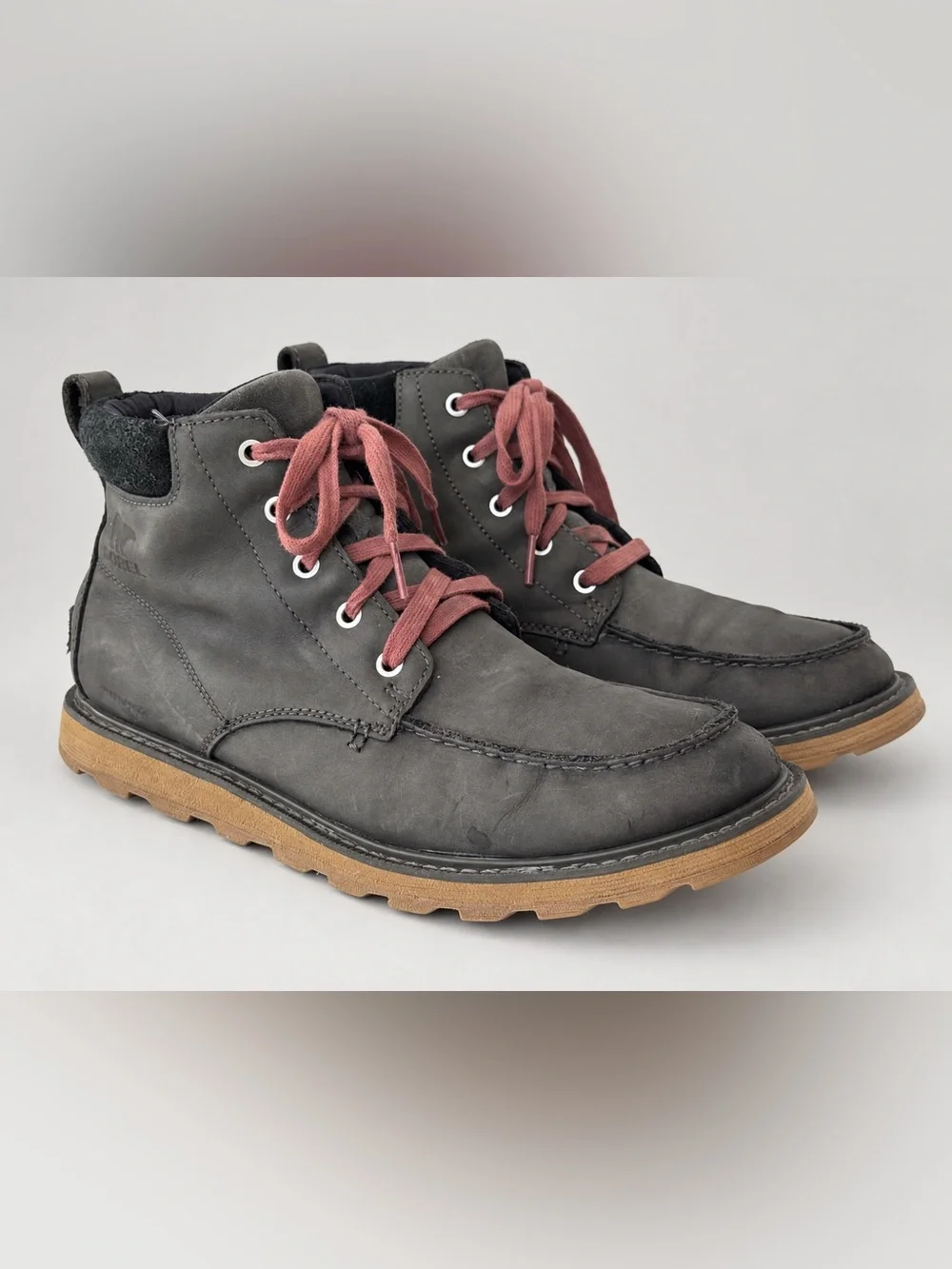 Sorel Men's Madson II Moc Toe Distressed Lace Up Outdoor Boots Size 10